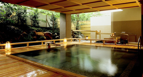 ＜新宿発・西船橋発＞ 2名様で5万円】 お二人の四万温泉♪　源泉かけ流し！群馬の秘湯で温泉三昧、たっぷり滞在19時間！